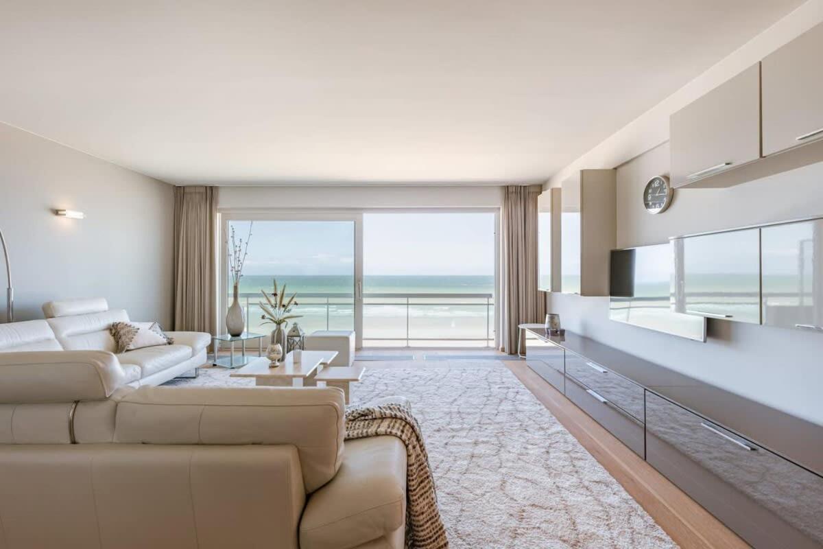 Huswell - Apartment With Stunning Sea View In Middelkerke Esterno foto