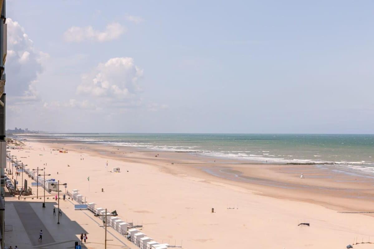 Huswell - Apartment With Stunning Sea View In Middelkerke Esterno foto
